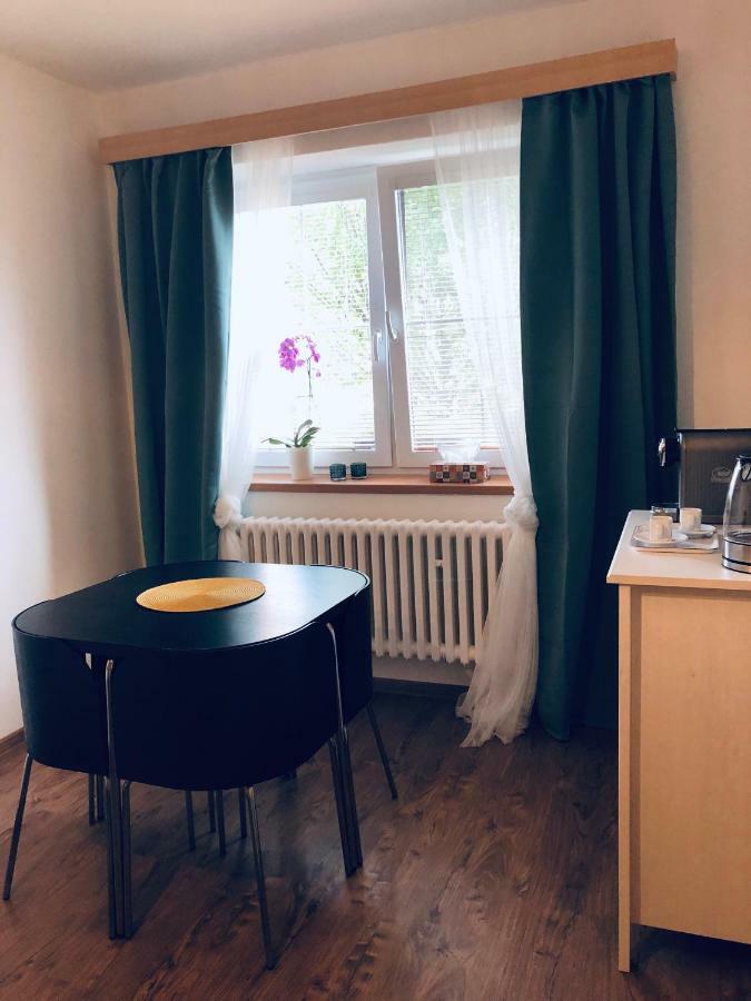 Ubytovani U Svobodu Lägenhet Kroměříž Exteriör bild