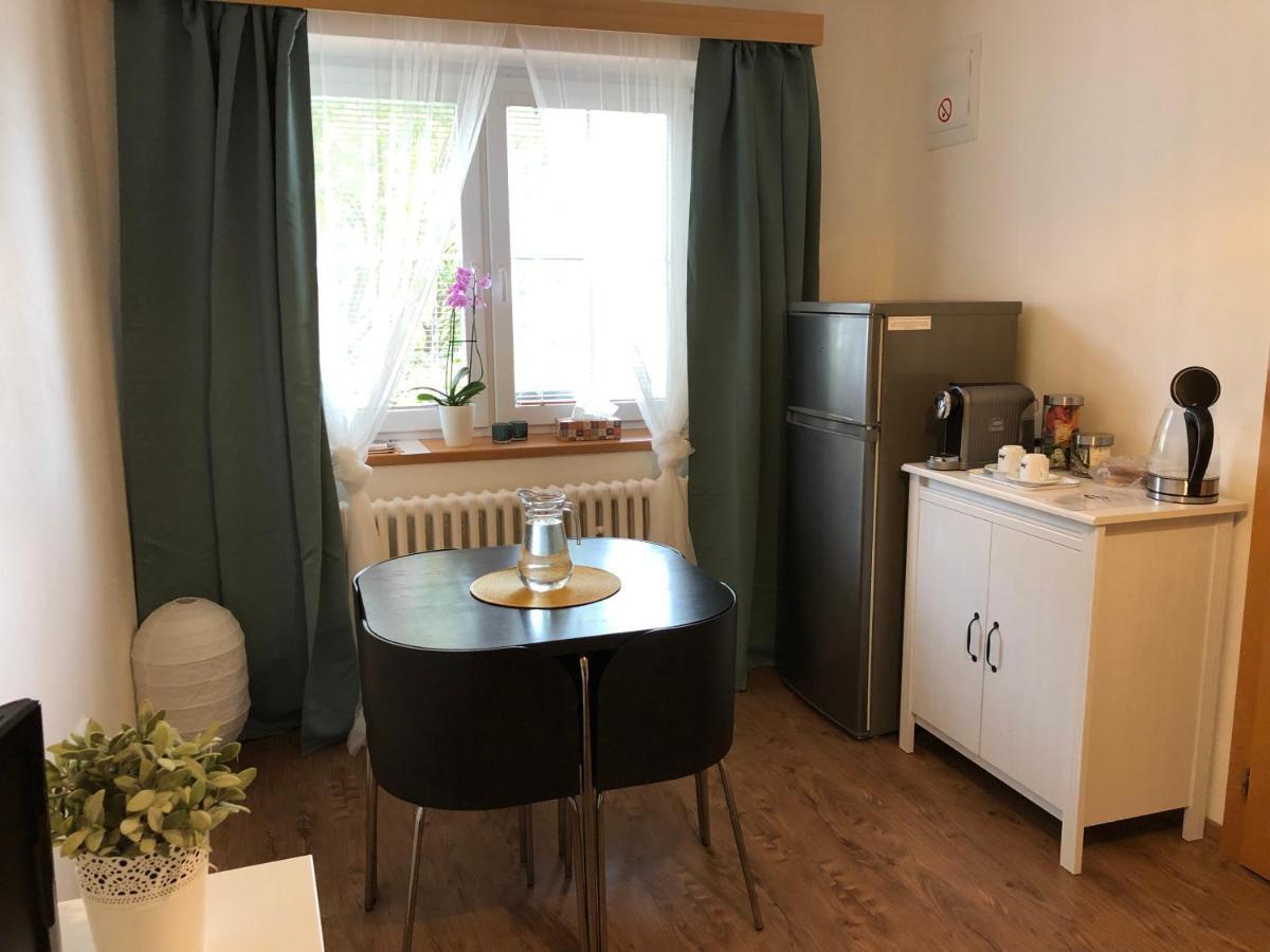 Ubytovani U Svobodu Lägenhet Kroměříž Exteriör bild